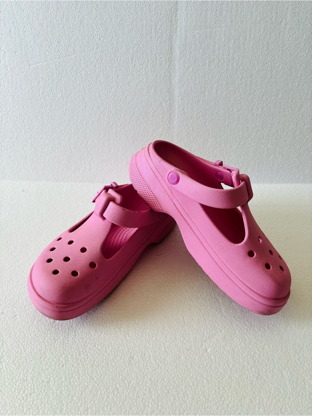 Kid’s Crocs Pink Mary Jane Foam Clogs